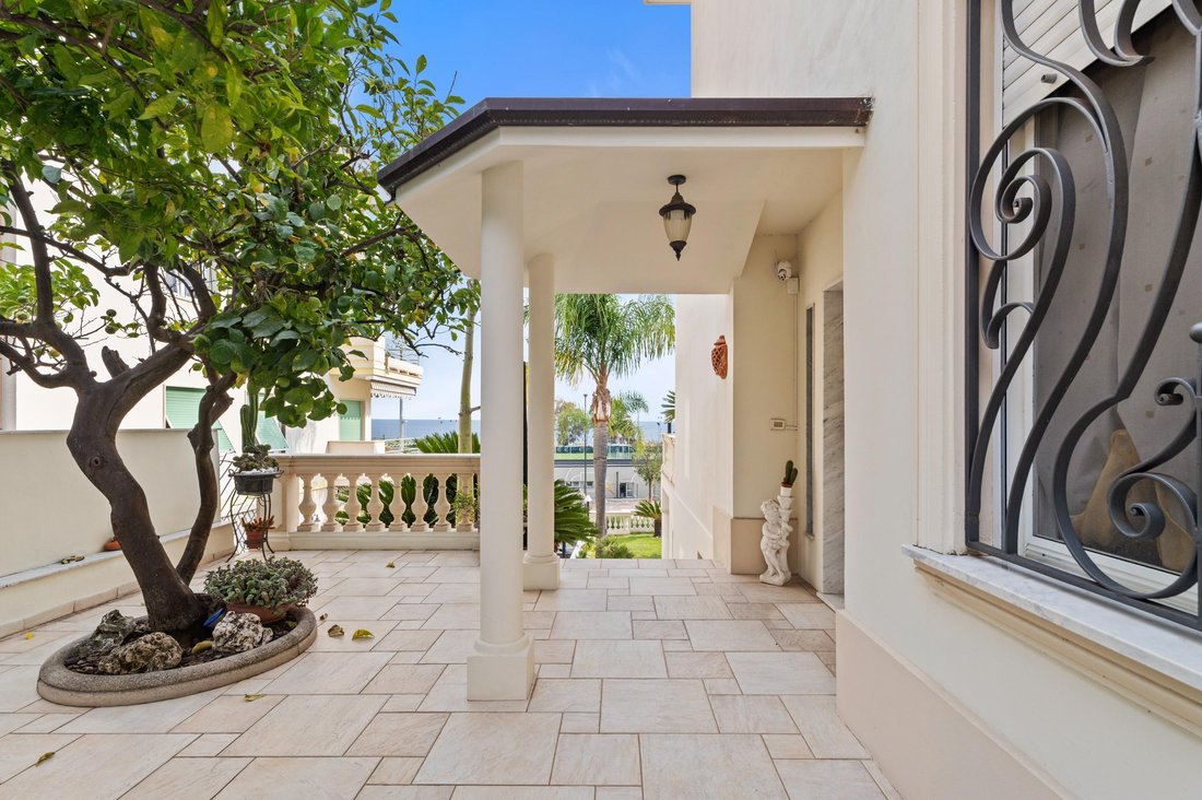 Villa in Center - Marina, Sanremo, Liguria 3 - 17074553