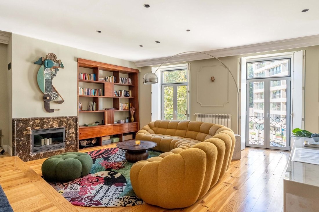 Apartment in Santo Antonio, Lisbon, Portugal 2 - 17677535