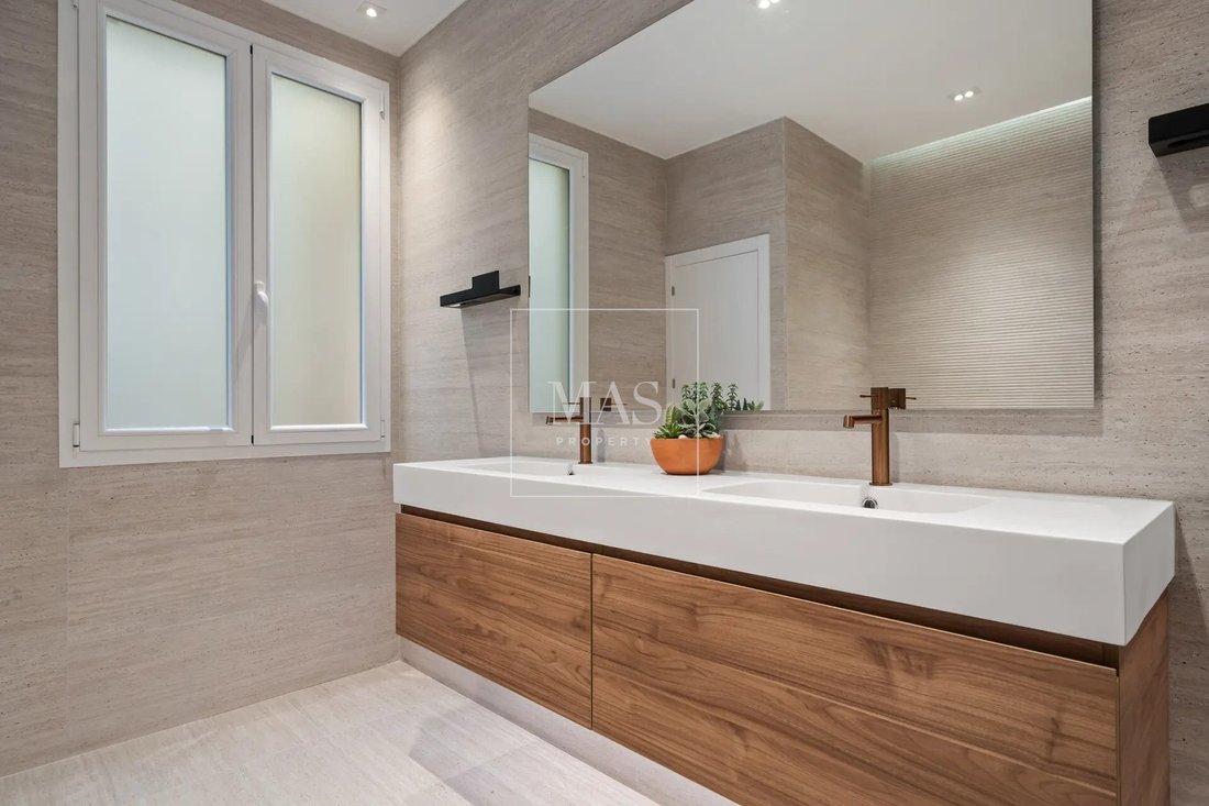 Apartment in Chamberi, Madrid, Spain 4 - 17677646