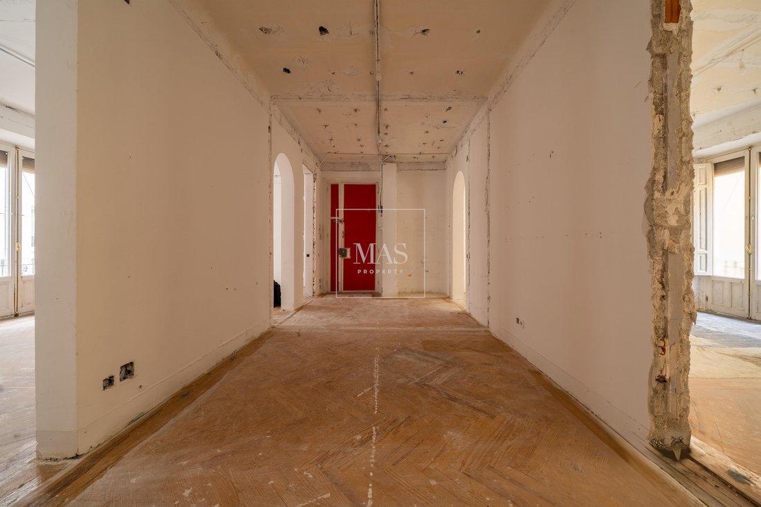 Apartment in Barrio Salamanca, Madrid, Spain 3 - 17677694