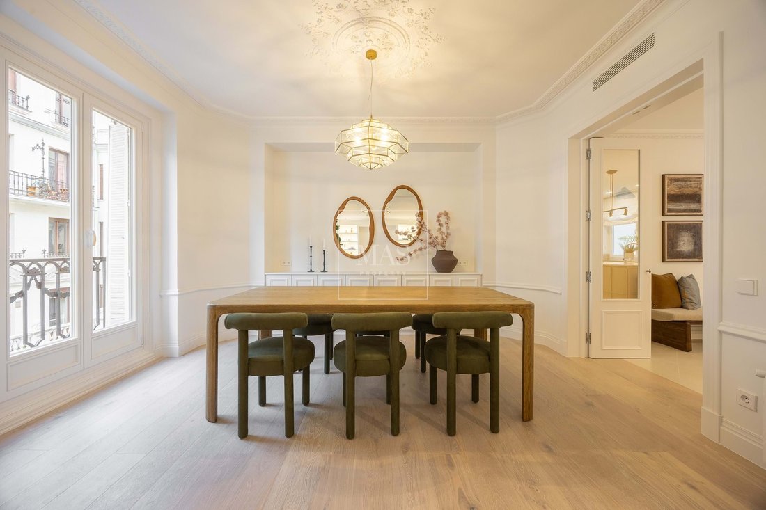 Apartment in Chamberi, Madrid, Spain 5 - 17677620