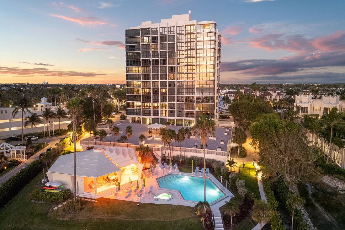 Condo in Naples, Florida, United States 1 - 17677726