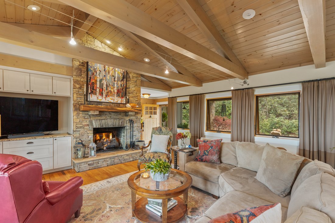 House in Highlands, North Carolina, United States 3 - 17677723