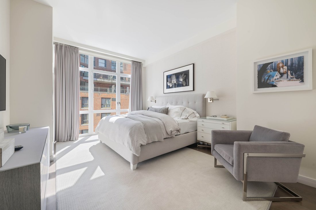 Condo in New York, New York, United States 4 - 17677690