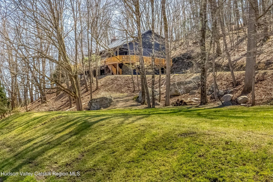 House in New Paltz, New York, United States 1 - 17677706