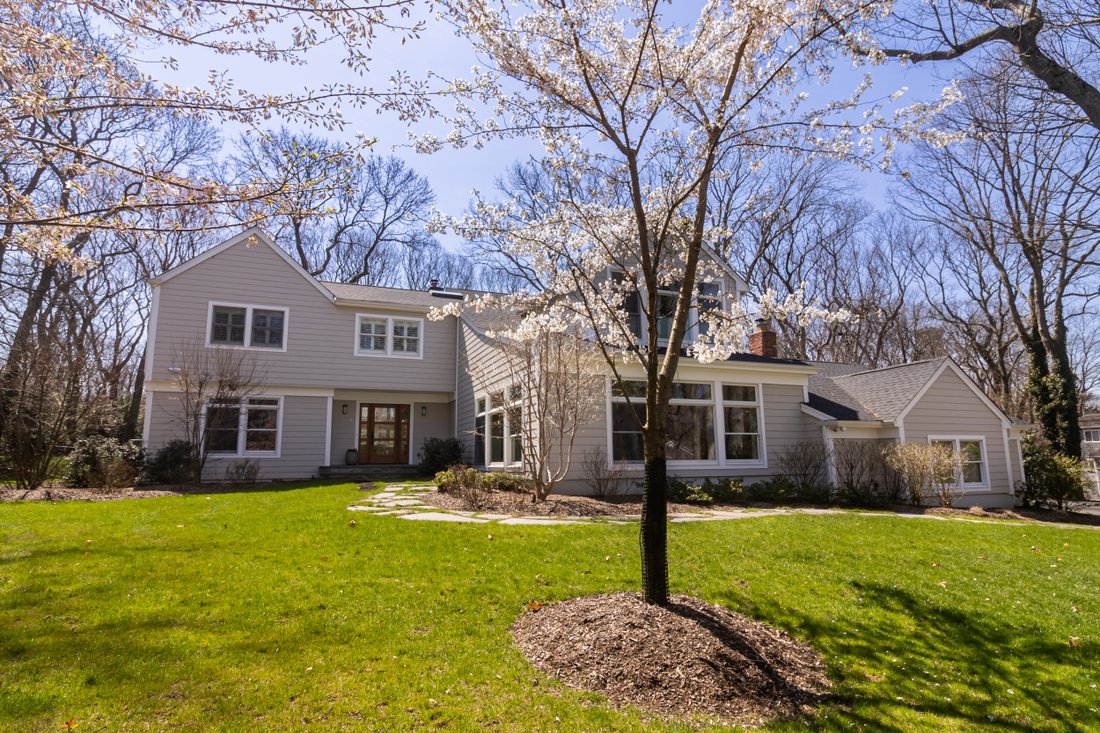 House in Stony Brook, New York, United States 2 - 17677717