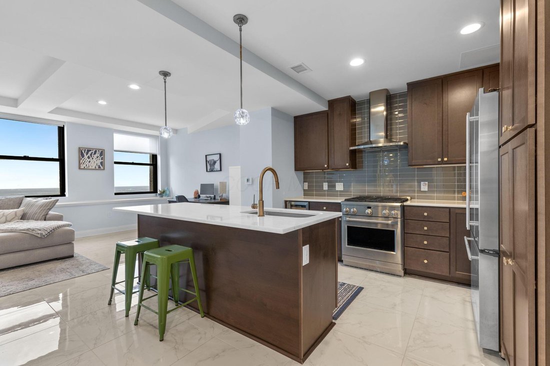 Condo in Columbus, Ohio, United States 2 - 17678953