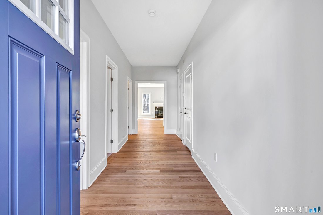 House in Shelton, Connecticut, United States 3 - 17677803