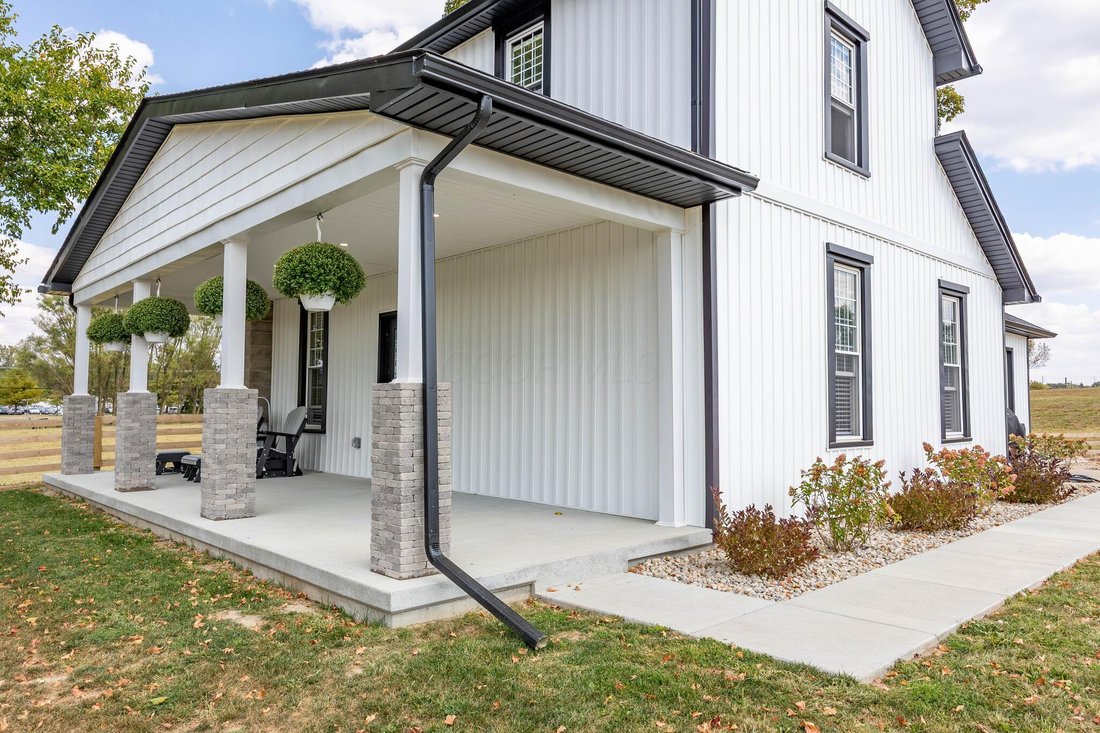 House in Bellefontaine, Ohio, United States 5 - 17679445