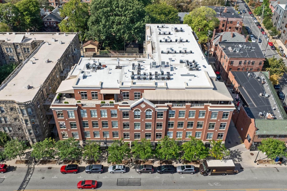Condo in Columbus, Ohio, United States 2 - 17680871