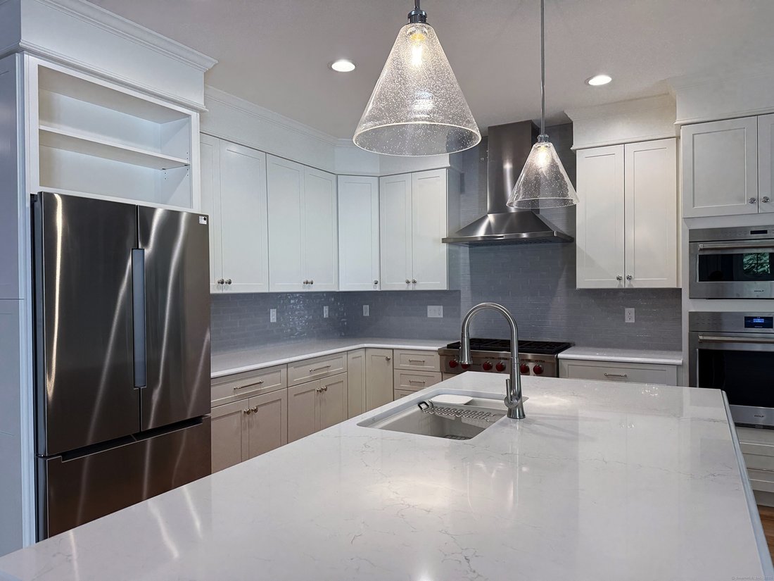 Condo in Guilford, Connecticut, United States 2 - 17677999