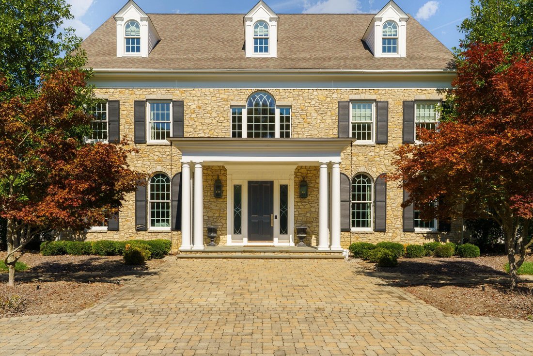 House in Delaware, Ohio, United States 2 - 17680854