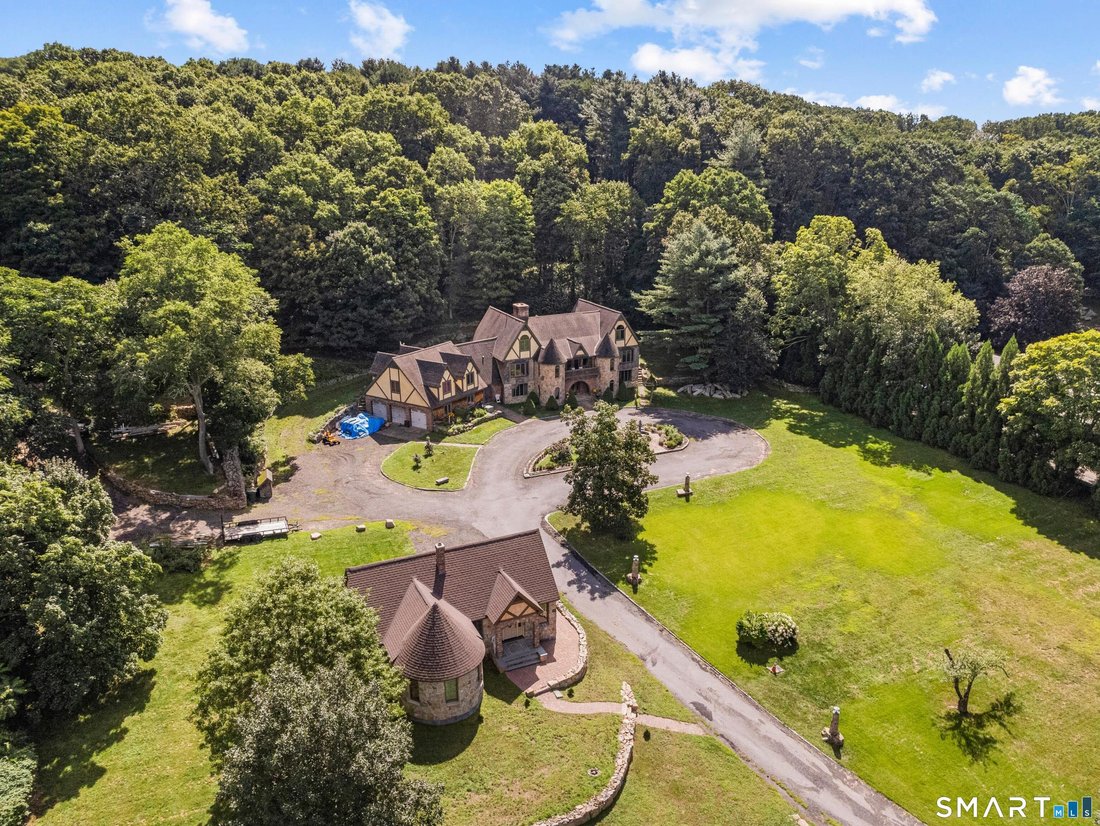 House in Groton, Connecticut, United States 4 - 17678492