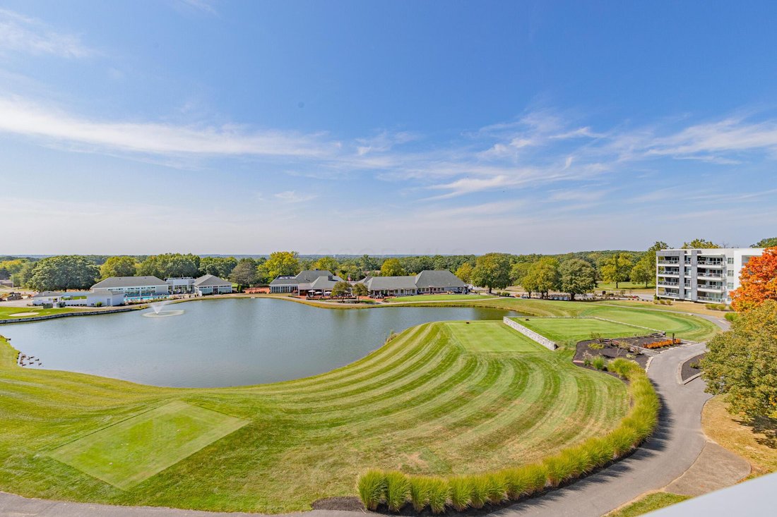 Condo in Westerville, Ohio, United States 1 - 17679071