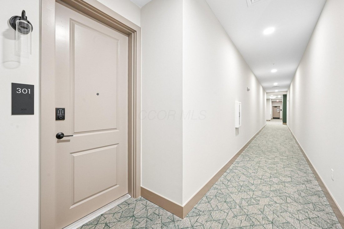 Condo in Columbus, Ohio, United States 2 - 17678619
