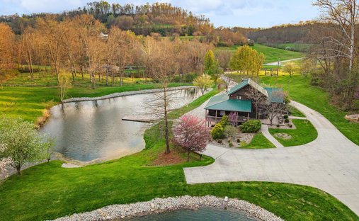 House in Sarahsville, Ohio, United States 1
