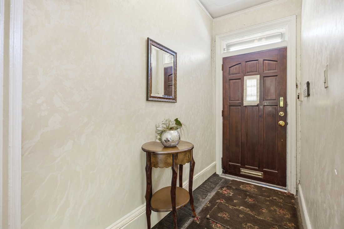 House in New York, New York, United States 3 - 17678588