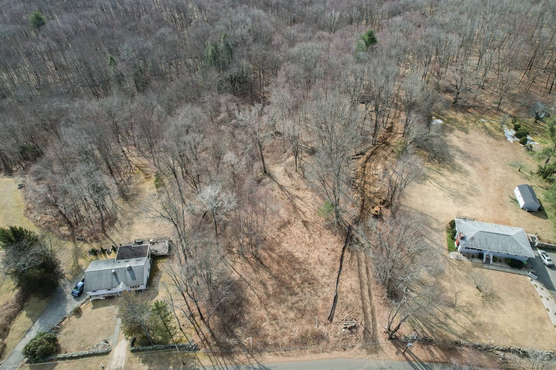 House in Watertown, Connecticut, United States 4 - 17677891