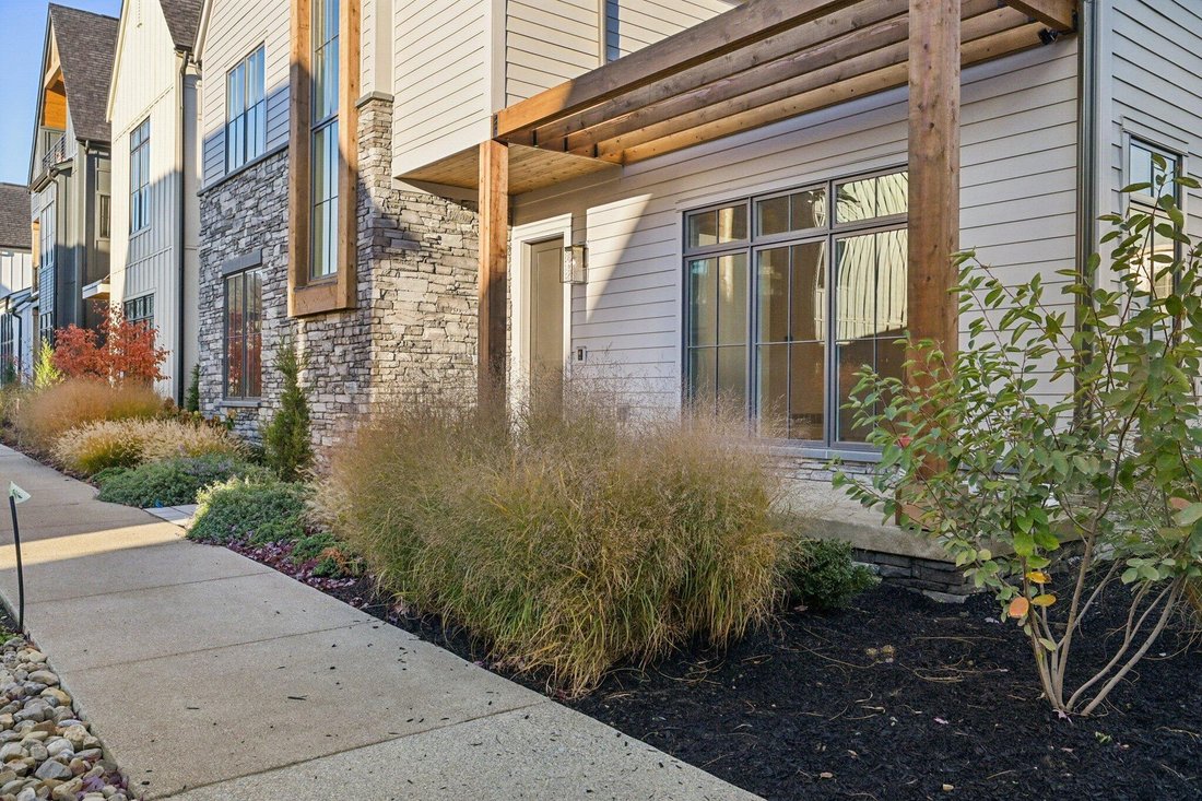 Condo in Hilliard, Ohio, United States 3 - 17679096