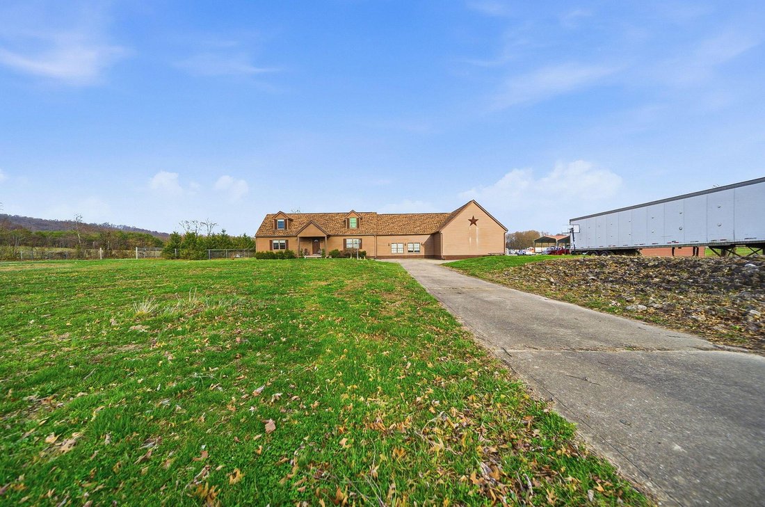 House in Waverly, Ohio, United States 2 - 17679244