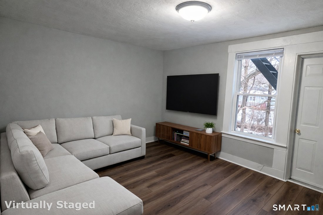 New Haven, Connecticut, United States 1 - 17678054