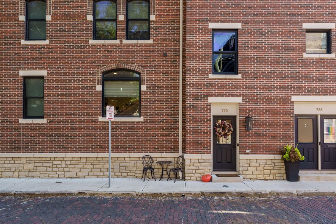 Condo in Columbus, Ohio, United States 4 - 17679156