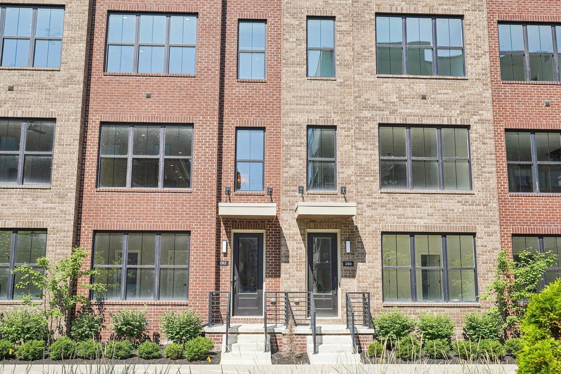 Condo in Columbus, Ohio, United States 2 - 17679438