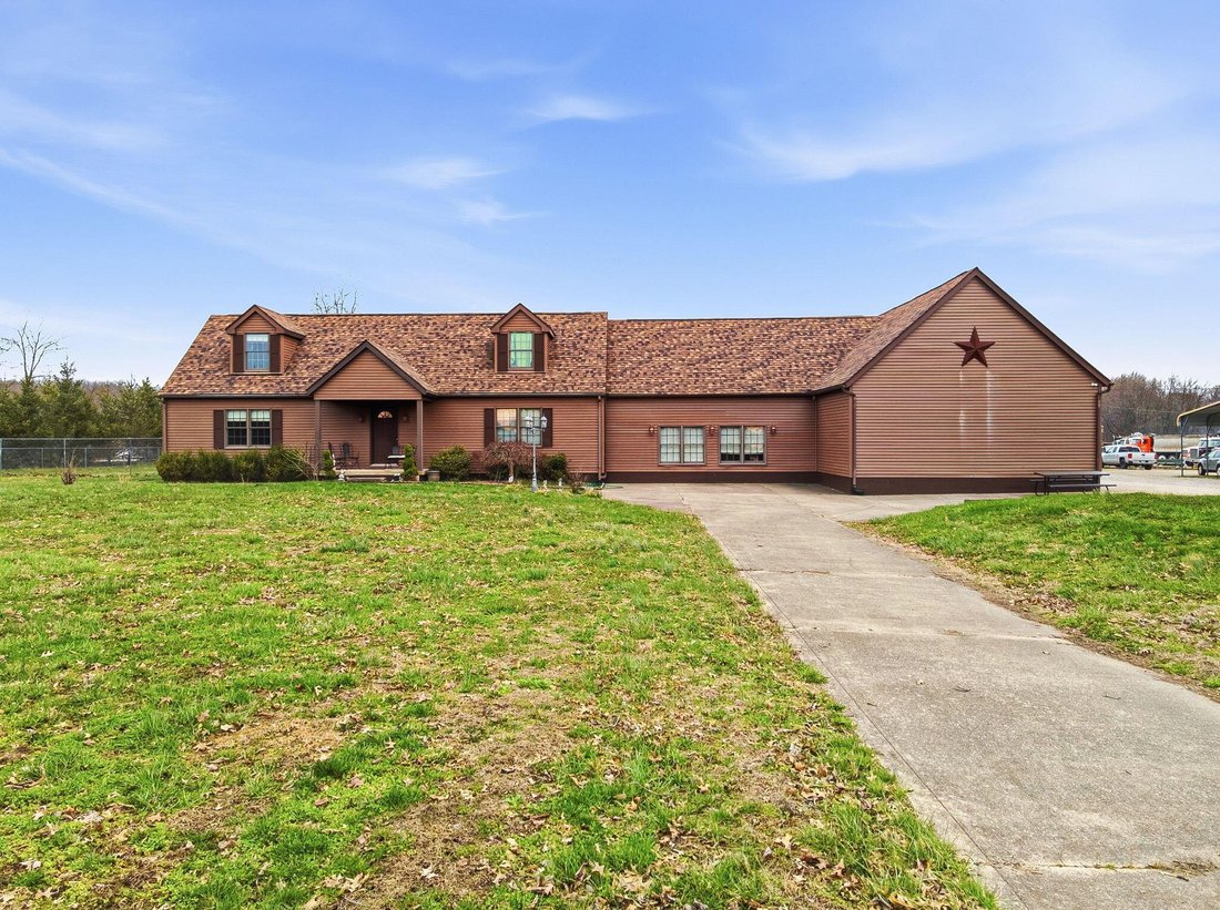 House in Waverly, Ohio, United States 1 - 17679244