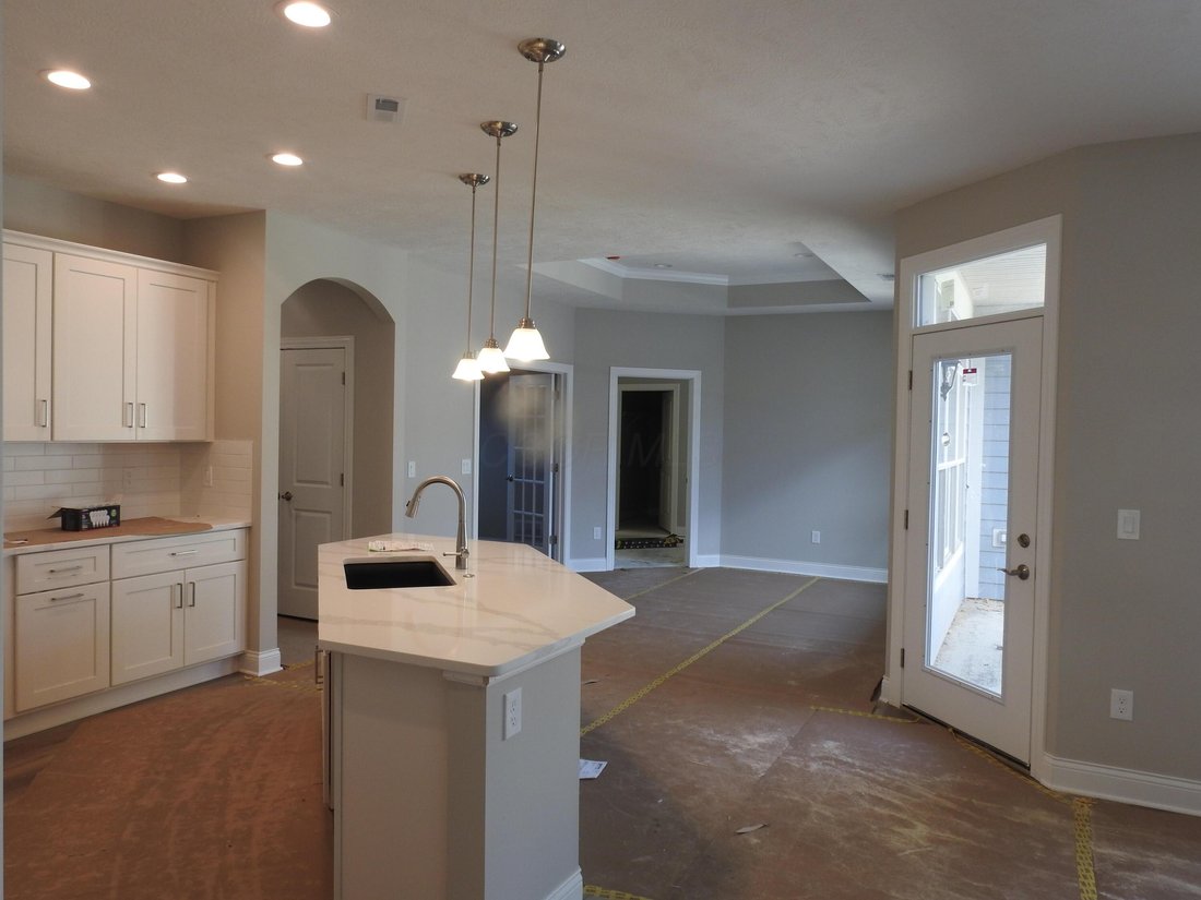 Condo in Canal Winchester, Ohio, United States 5 - 17679861