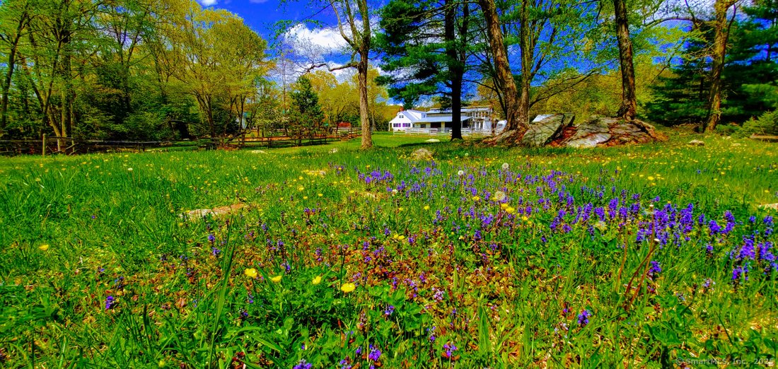 House in Newtown, Connecticut, United States 2 - 17678297