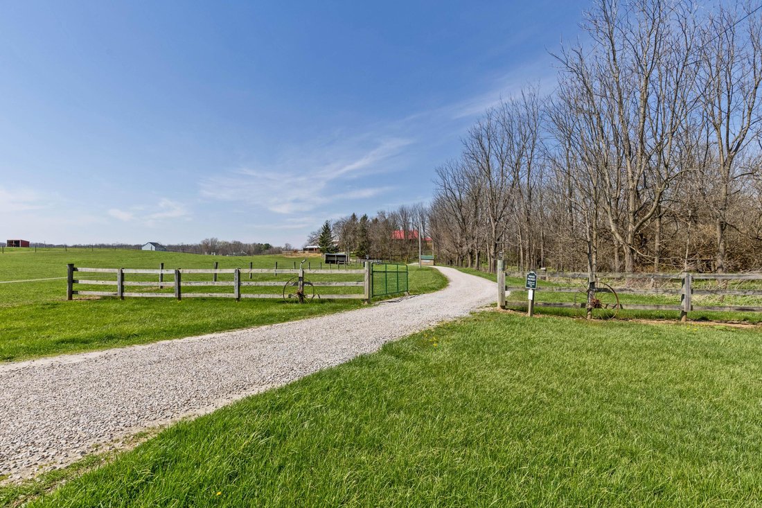 House in Fredericktown, Ohio, United States 2 - 17681017