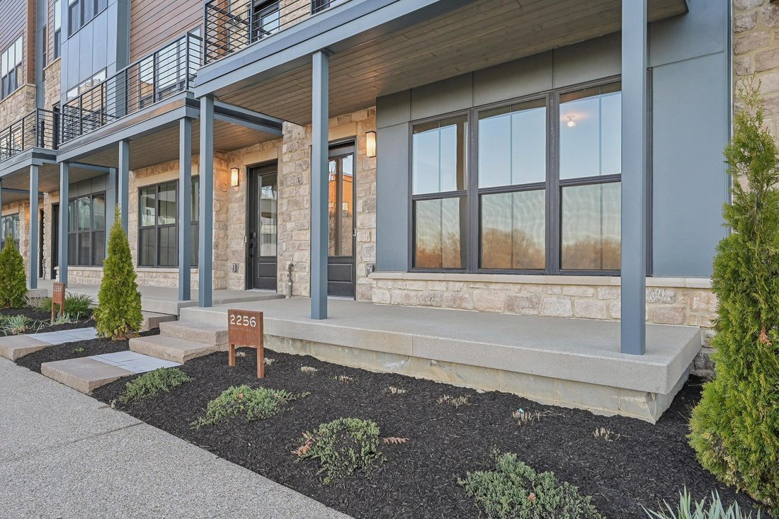Condo in Hilliard, Ohio, United States 4 - 17679027