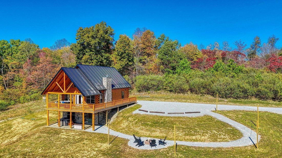 House in Logan, Ohio, United States 1 - 17679709