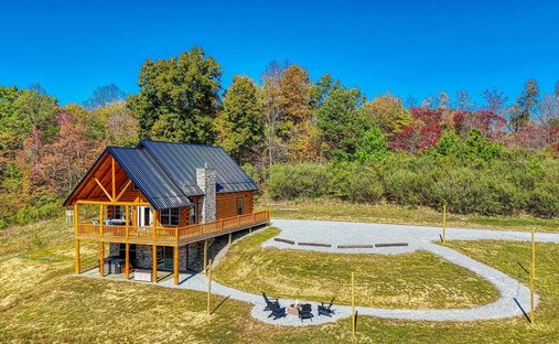 House in Logan, Ohio, United States 1
