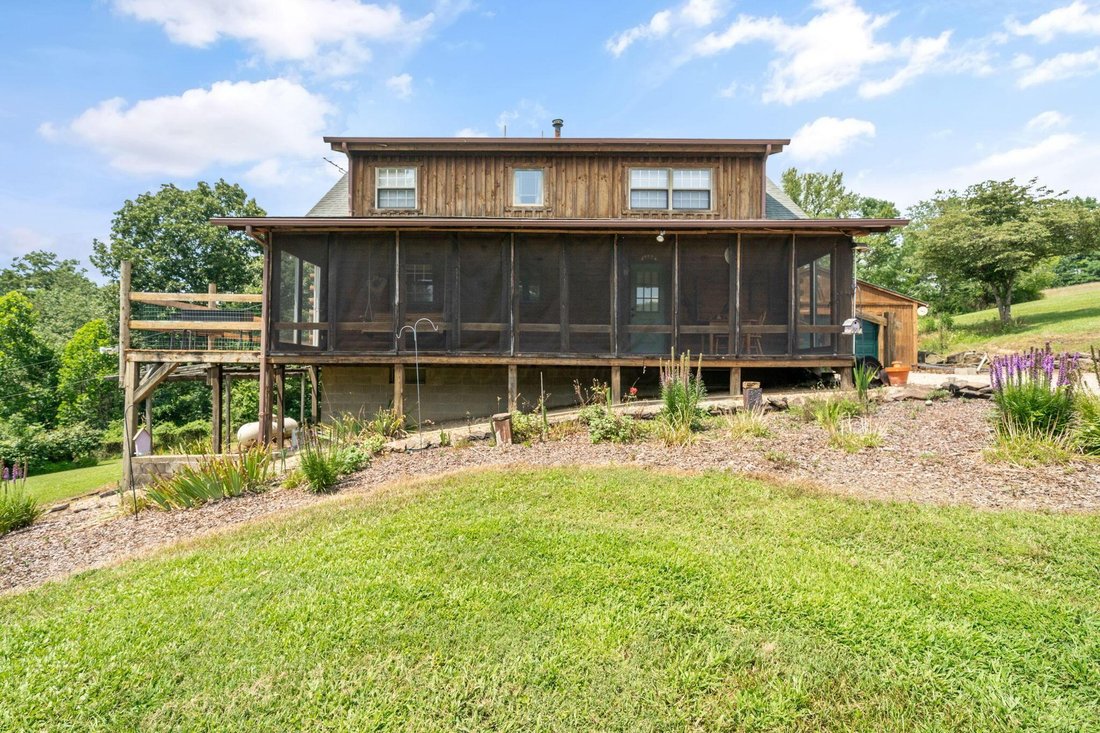 House in Logan, Ohio, United States 2 - 17680055