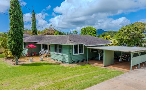 House in Kapaʻa, Hawaii, United States 1