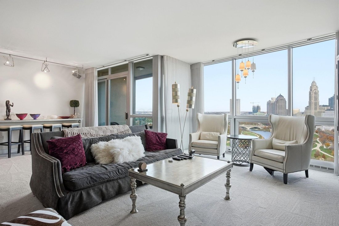 Condo in Columbus, Ohio, United States 1 - 17679304