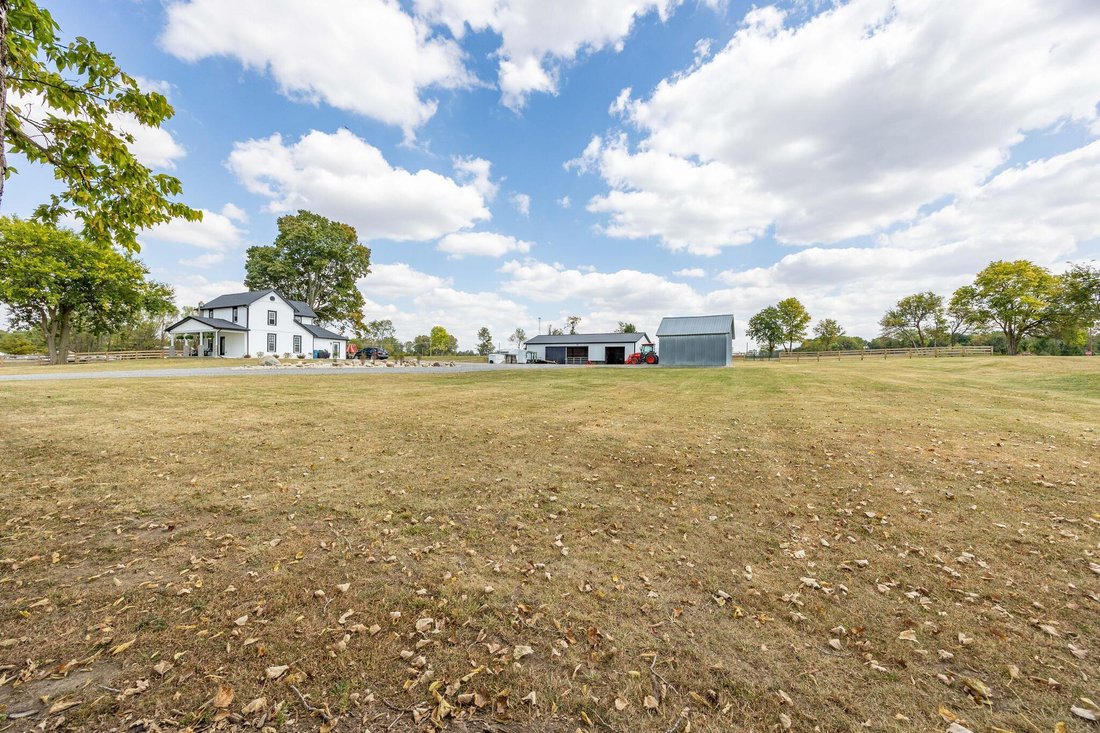 House in Bellefontaine, Ohio, United States 3 - 17679445