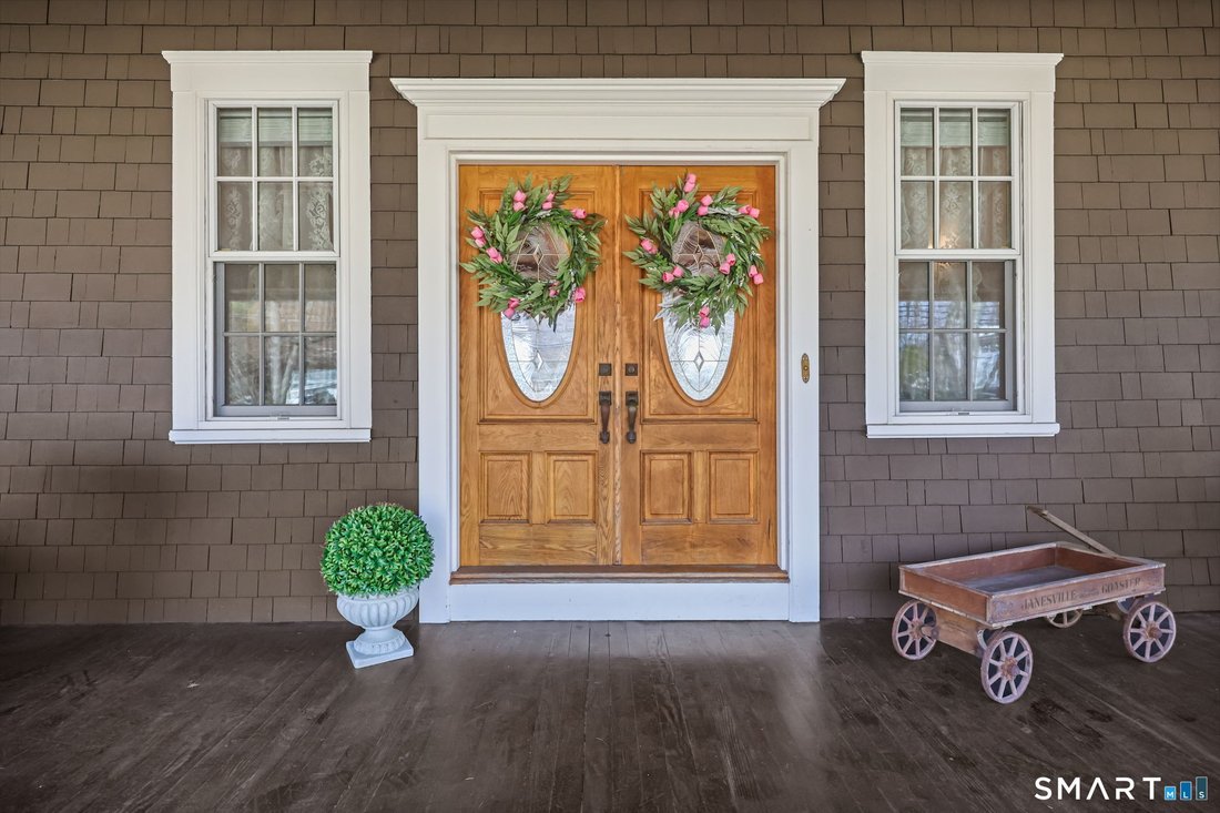House in Trumbull, Connecticut, United States 2 - 17678123