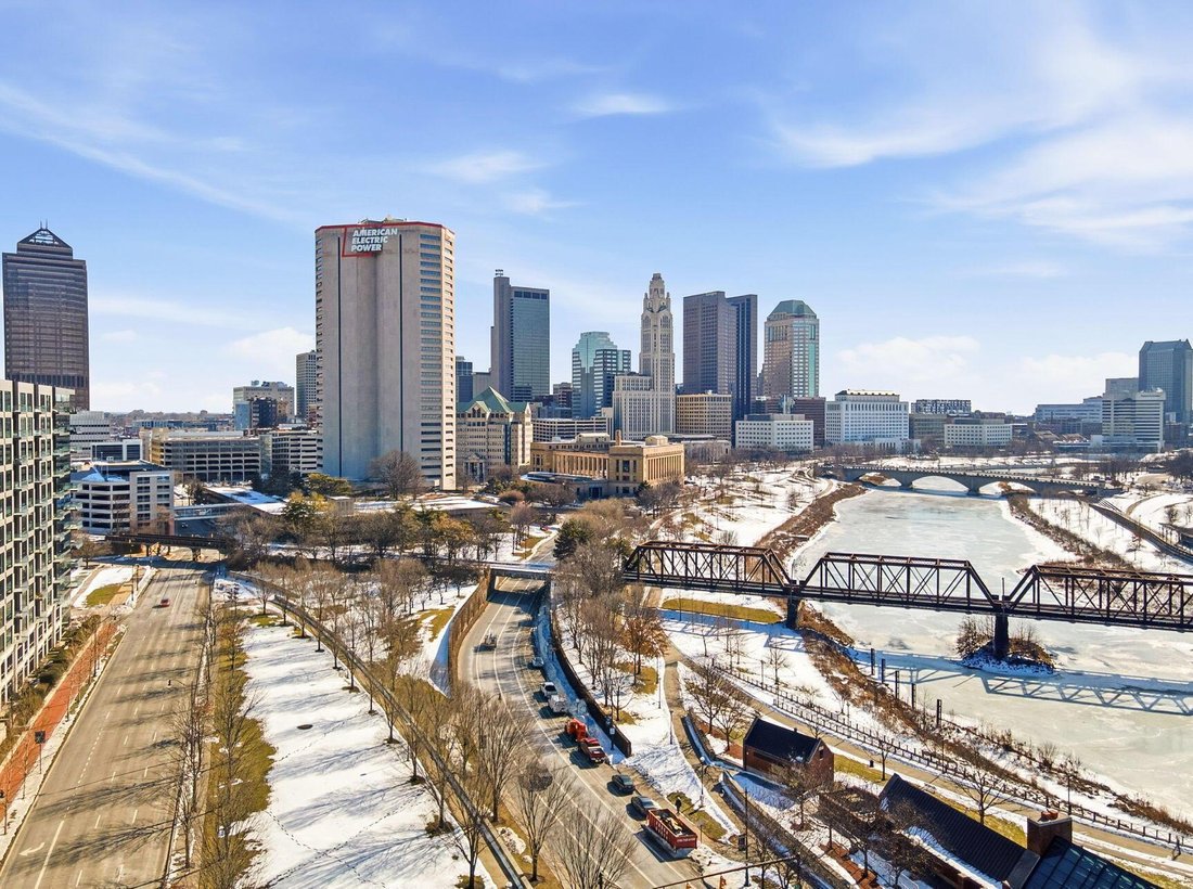 Condo in Columbus, Ohio, United States 1 - 17679421