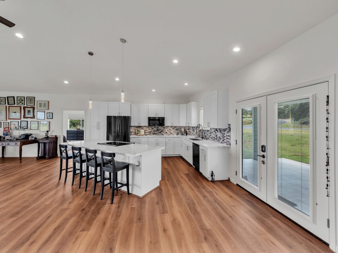 House in Naalehu, Hawaii, United States 5 - 17679883