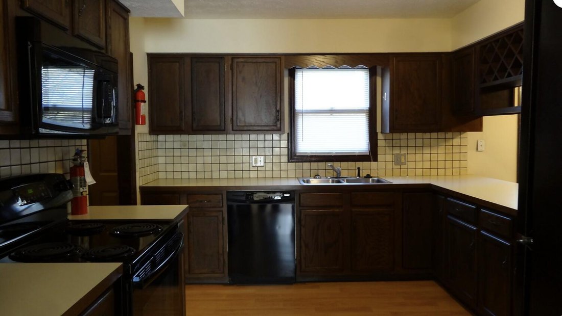 House in Gahanna, Ohio, United States 2 - 17679310