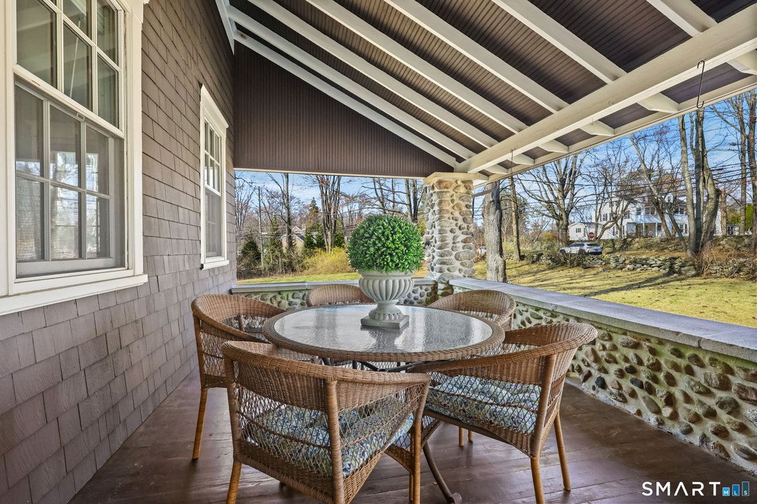 House in Trumbull, Connecticut, United States 4 - 17678123