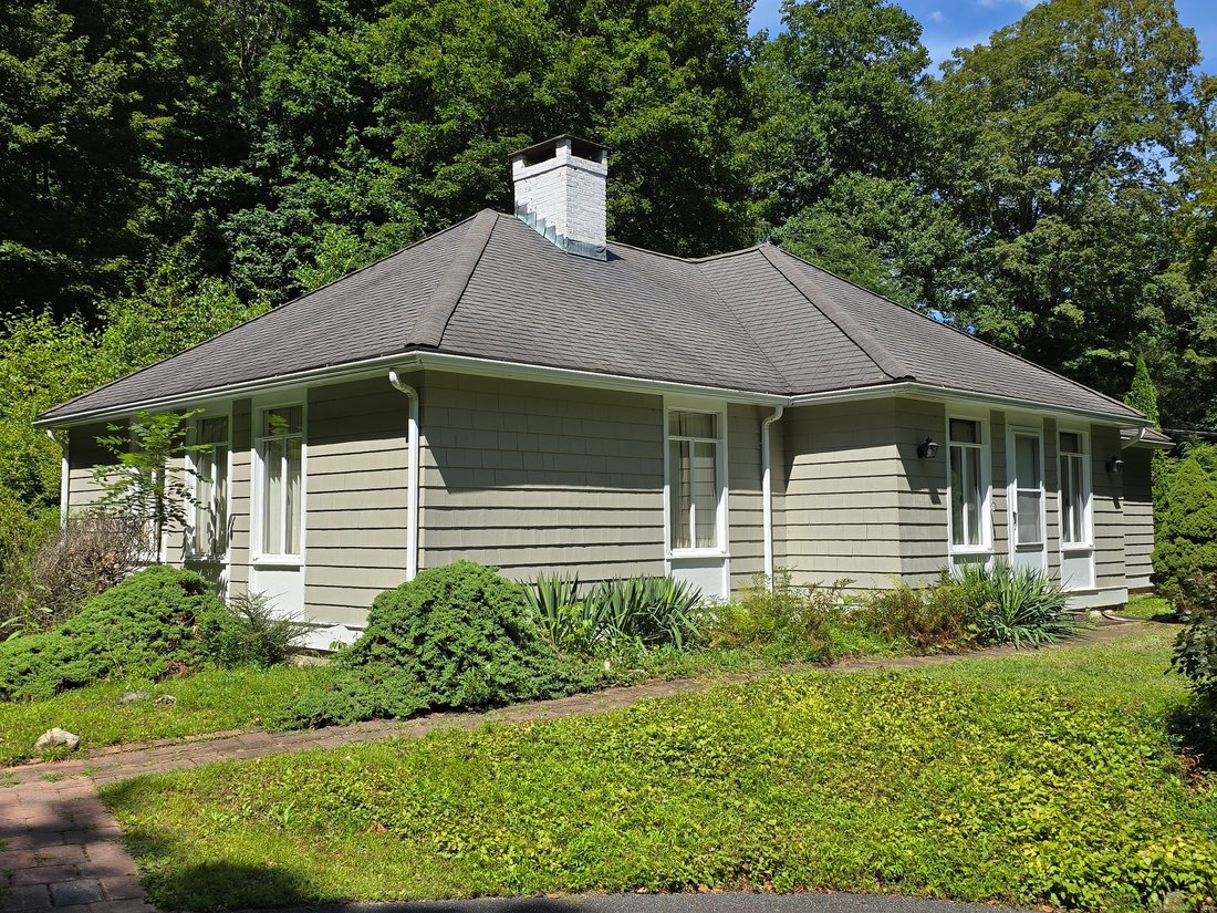 House in Washington, Connecticut, United States 1 - 17677974