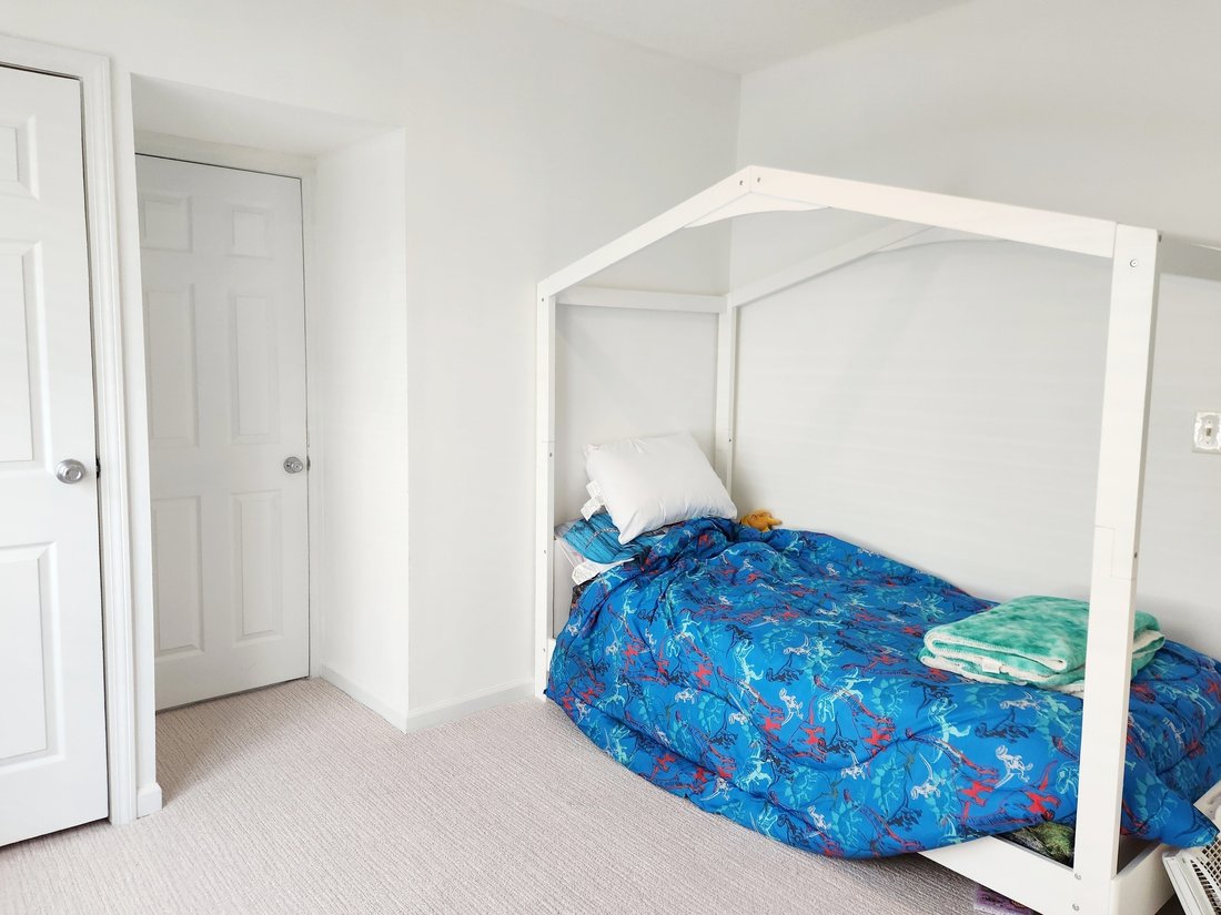 House in Stamford, Connecticut, United States 2 - 17678375
