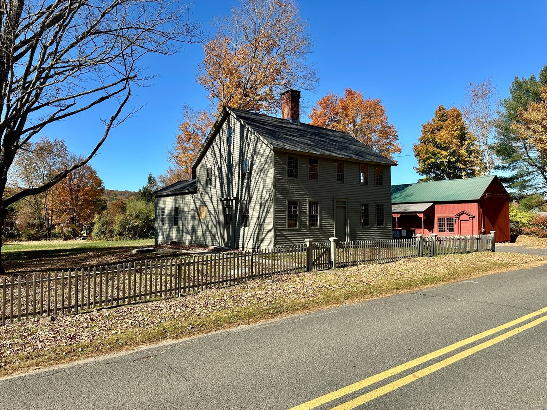 House in Woodbury, Connecticut, United States 3 - 17677788