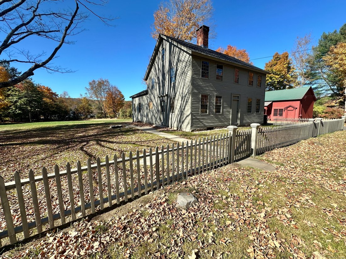 House in Woodbury, Connecticut, United States 4 - 17677788