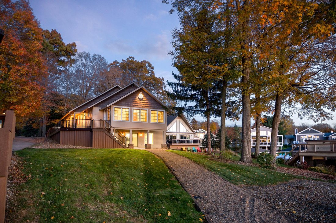House in Howard, Ohio, United States 3 - 17679008
