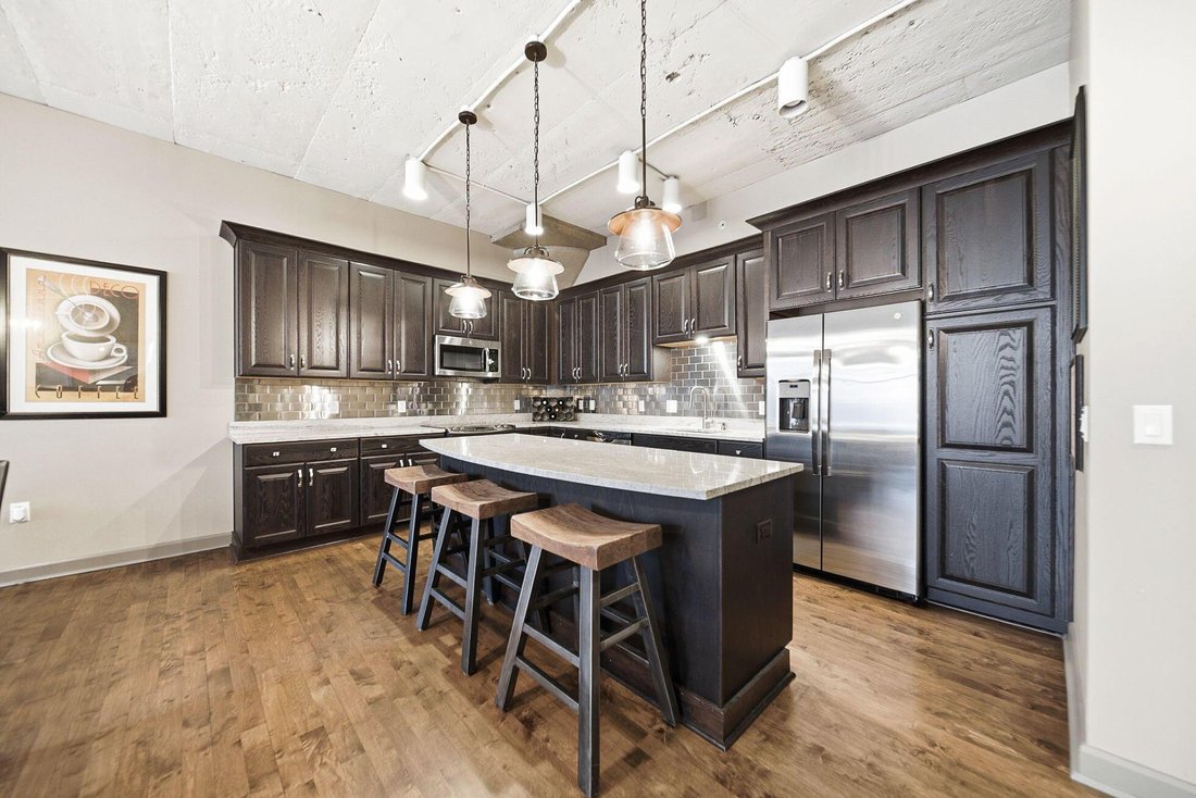 Condo in Columbus, Ohio, United States 4 - 17679421