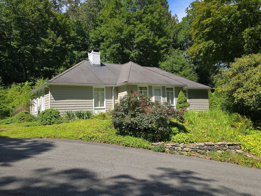 House in Washington, Connecticut, United States 2 - 17677974